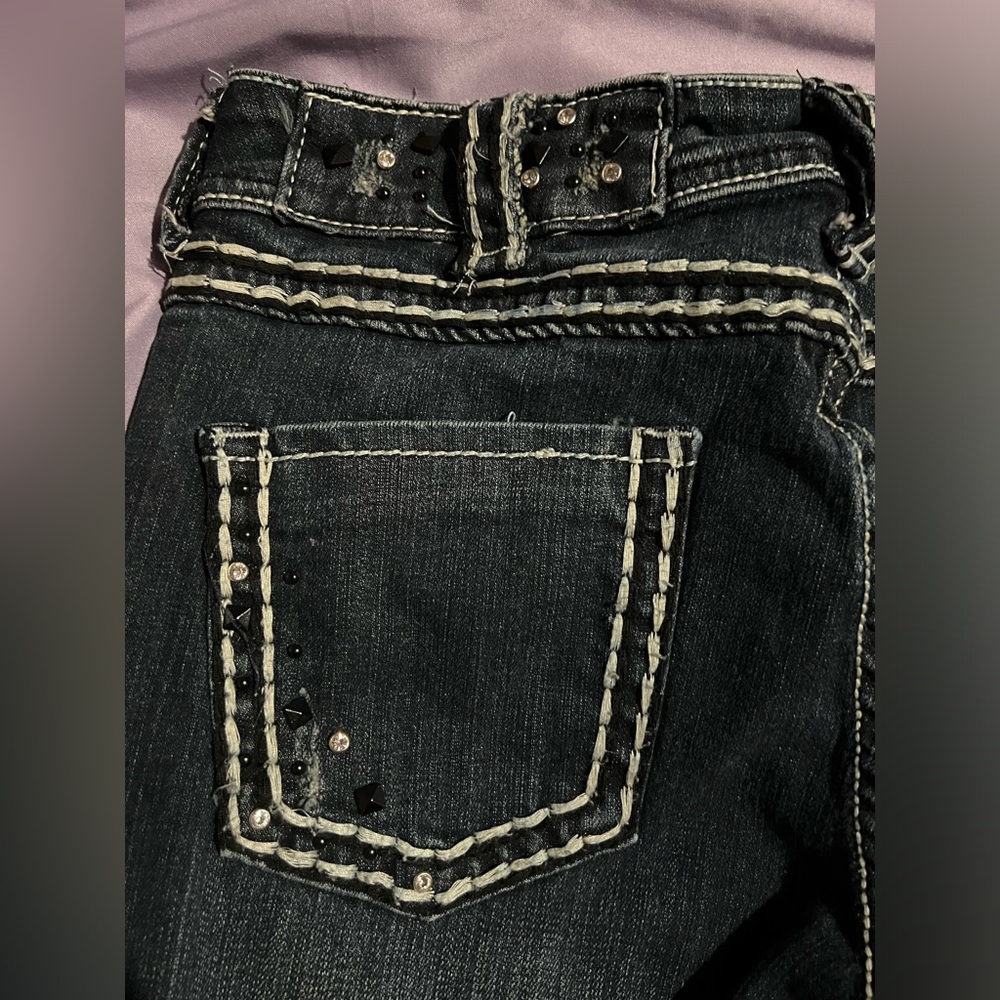 Women’s Cowgirl Tuff “Hot Stuff” jeans. Size 27 - Picture 3 of 7